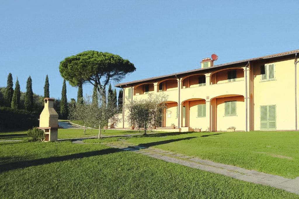 Appartamenti Casalsole 切雷托圭迪 外观 照片